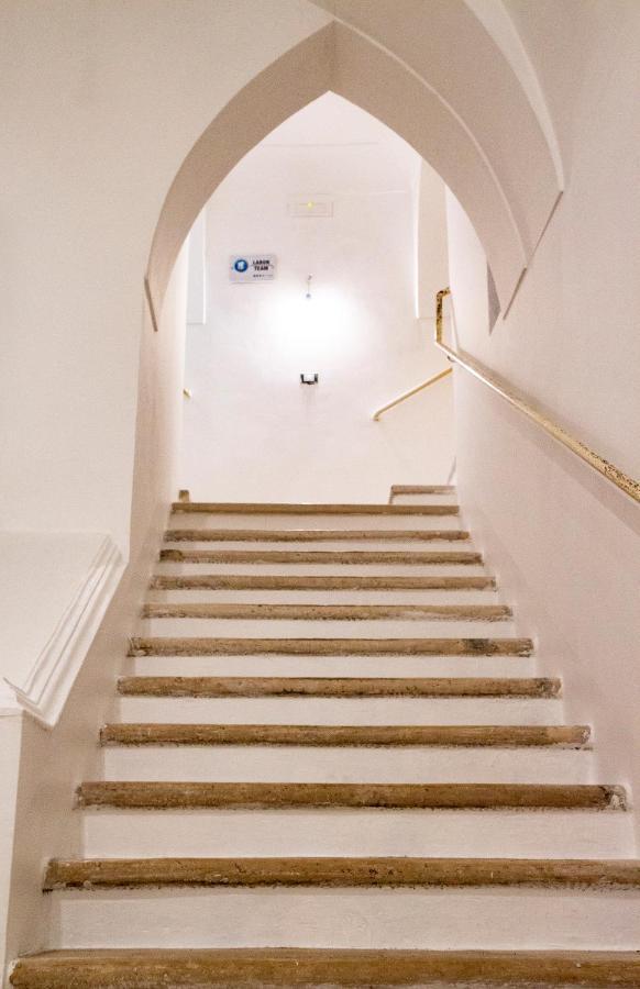 Palazzo Donnamaria Manfredonia Exterior foto